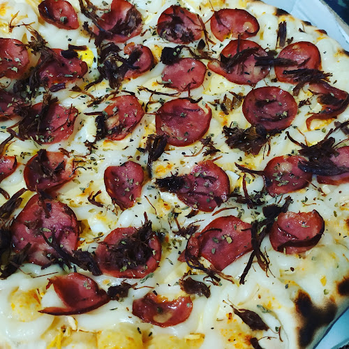 Divina Pizza Forno a Lenha foto 1
