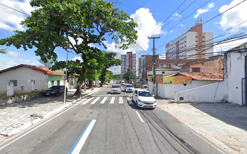 Dra. Lívia Monteiro Lyra, Cirurgião de cabeça e pescoço foto 1