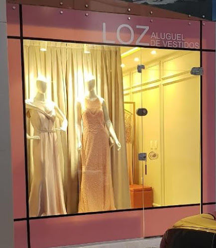LOZ aluguel de vestidos foto 1