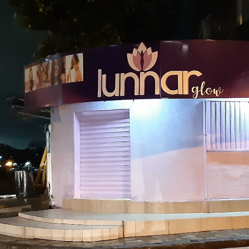 Lunnar Glow foto 1