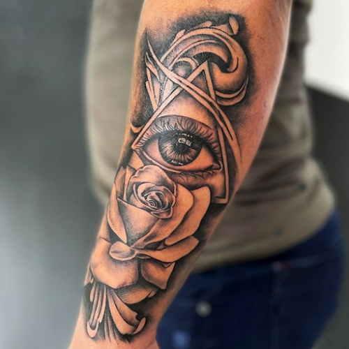Lustosa Tattoo - Art Studio foto 1