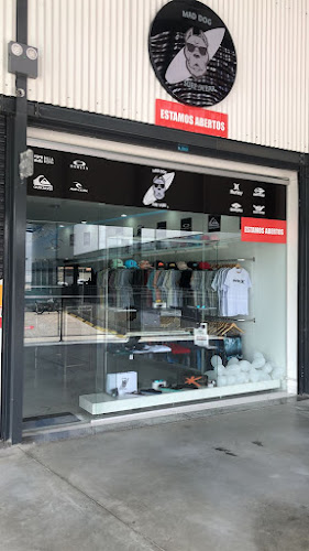 MAD DOG SURF WEAR foto 1