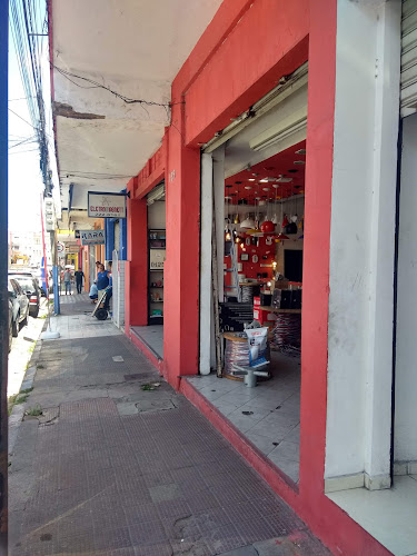 Mega Eletricidade e Ferragens Ltda foto 1