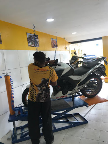 MOTO ROOM CRUZ DAS ARMAS foto 1