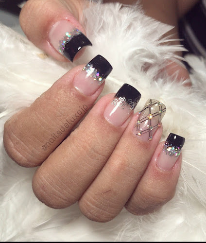 Nailsdeluxojp foto 1