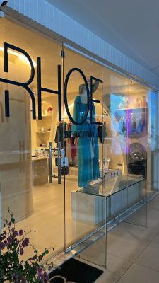 RHOE Beachwear
