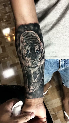 Royal tattoo? foto 1