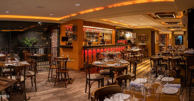 Tramonto Wine Bar foto 1