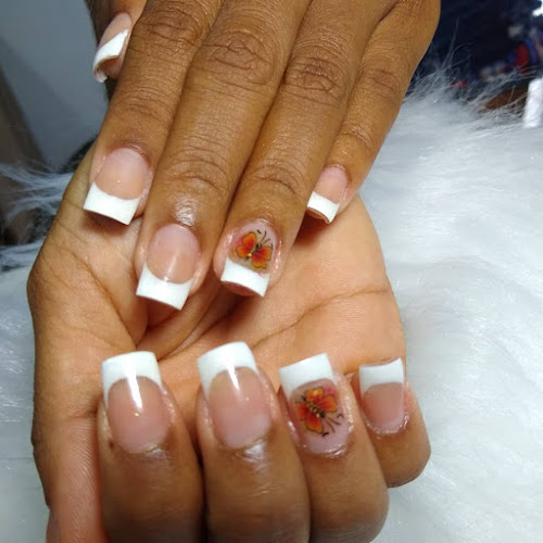 Unhas de gel & fibra foto 1