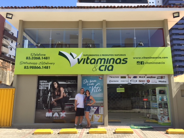Vitamins & CIA, Supplements and Fitness Fashion foto 1